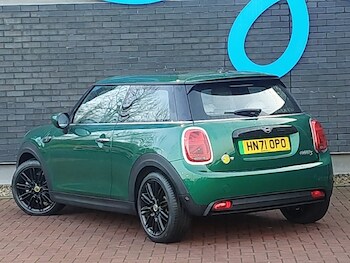 Used MINI Hatch 2021 for sale - 77876668: Photo
