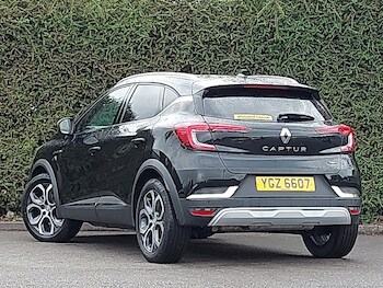 Used Renault Captur 2023 for sale - 75691011: Photo
