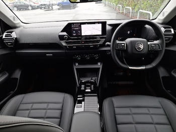 Used Citroen C4 2025 for sale - 76902130: Photo