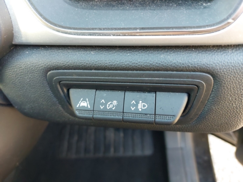 Used Renault Captur 2022 for sale - 76683330: Photo 12