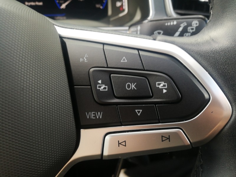 Used Volkswagen T-Roc 2022 for sale - 76742265: Photo 11