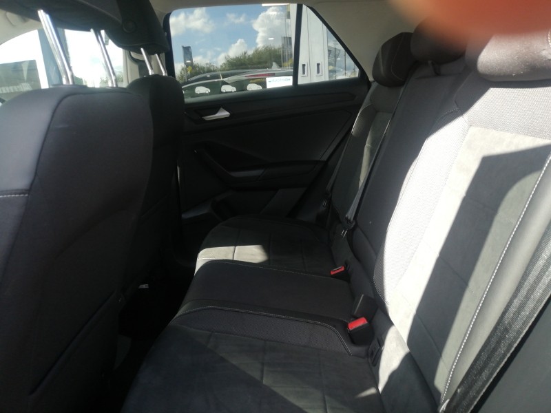 Used Volkswagen T-Roc 2022 for sale - 76742265: Photo 6