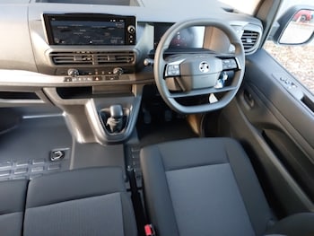 Used Vauxhall Vivaro 2024 for sale - 77209854: Photo