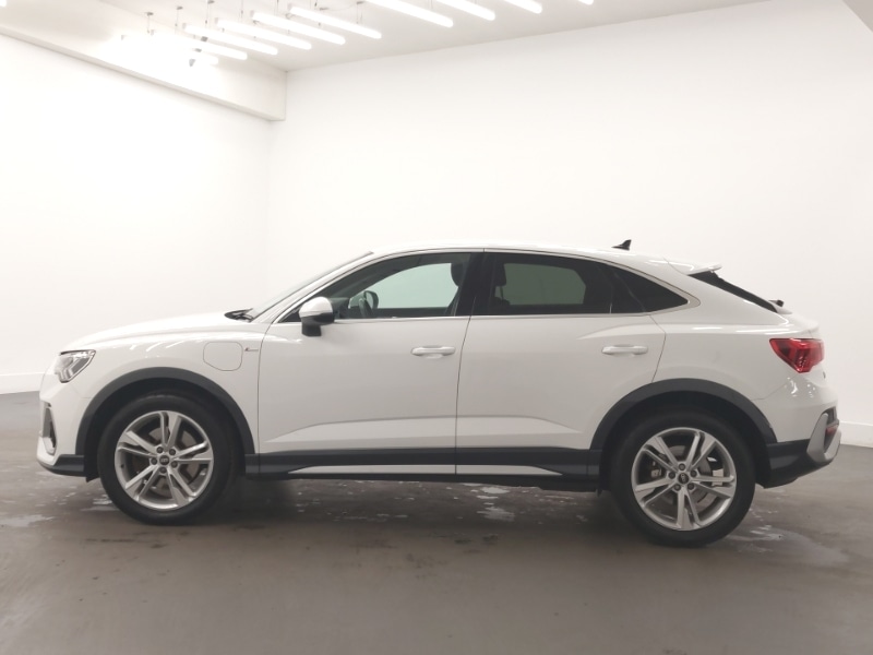 Used Audi Q3 2021 for sale - 77876034: Photo 4