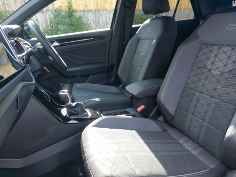 Used Volkswagen T-Roc 2024 for sale - 76778793: Photo 5