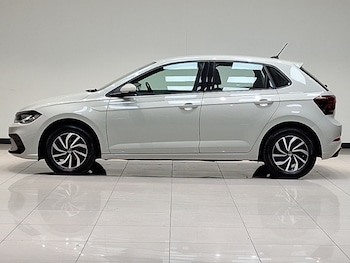 Used Volkswagen Polo 2023 for sale - 76838118: Photo