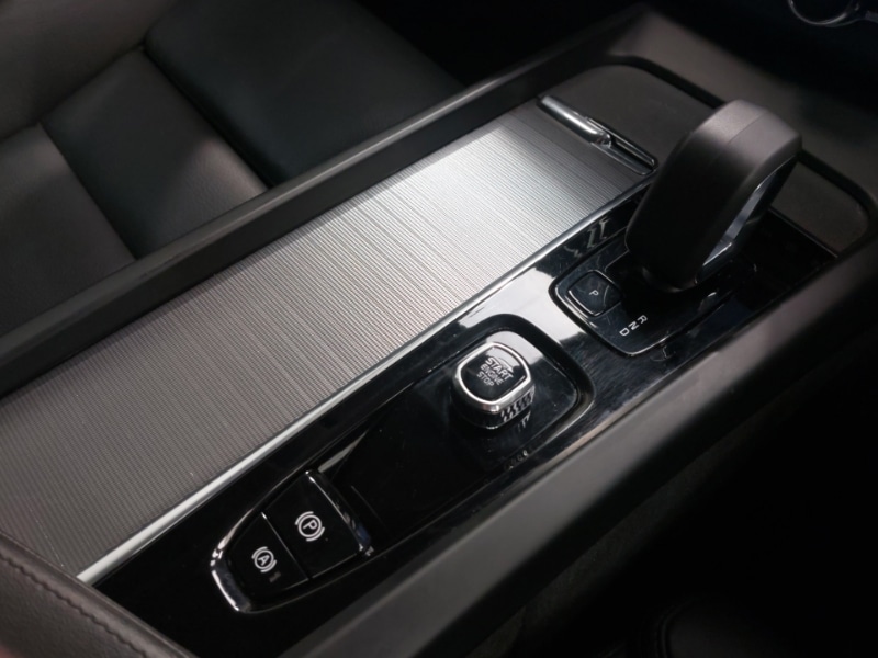 Used Volvo XC60 2023 for sale - 76160206: Photo 12