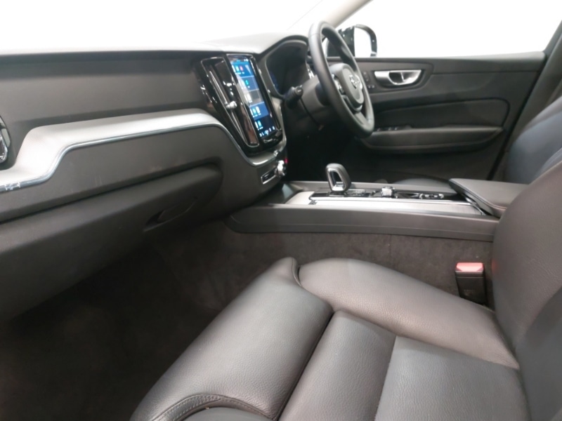 Used Volvo XC60 2023 for sale - 76160206: Photo 5