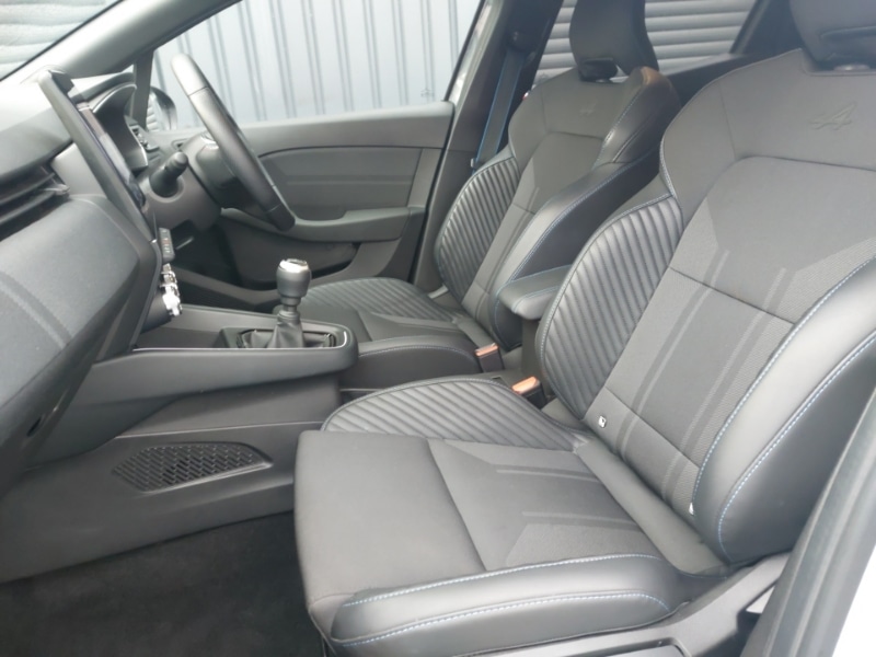 Used Renault Clio 2025 for sale - 77160432: Photo 5