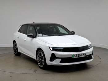 2025 - 115kW Ultimate 54kWh 5dr Auto