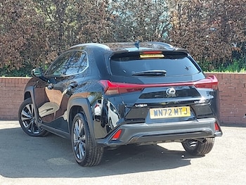 Used Lexus UX 2022 for sale - 75652052: Photo