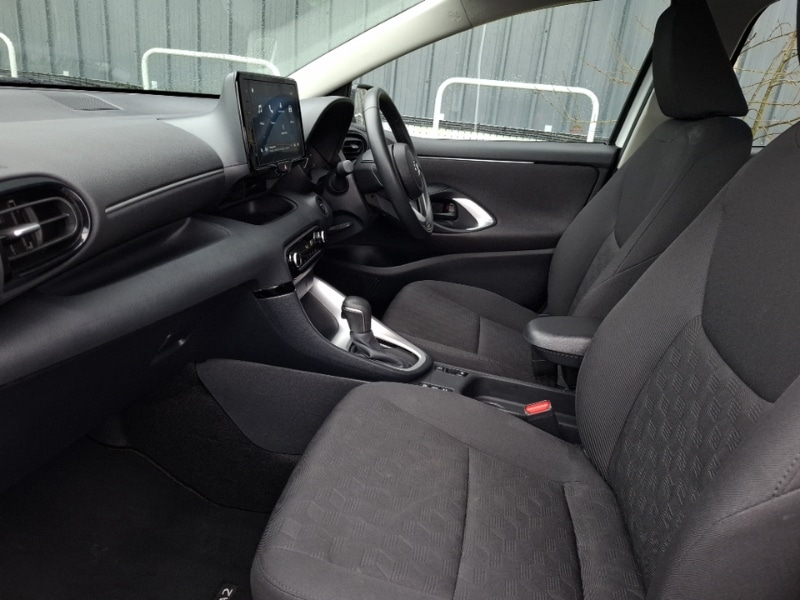 Used Mazda Mazda2 HYBRID 2024 for sale - 77597131: Photo 5