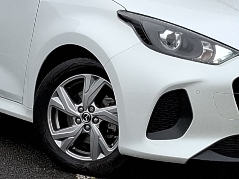 Used Mazda Mazda2 HYBRID 2024 for sale - 77597131: Photo 9