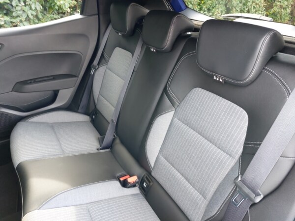Used Renault Clio 2024 for sale - 76316823: Photo 6
