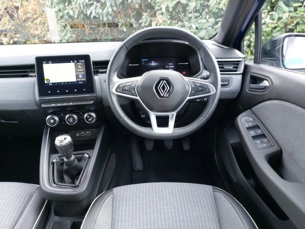 Used Renault Clio 2024 for sale - 76316823: Photo 7