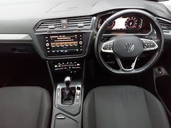 Used Volkswagen Tiguan Allspace 2022 for sale - 77202350: Photo