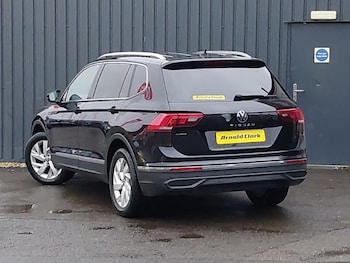 Used Volkswagen Tiguan Allspace 2022 for sale - 77202350: Photo