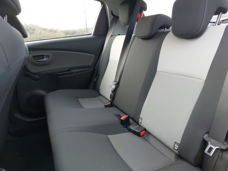 Used Toyota Yaris 2020 for sale - 76983630: Photo 6