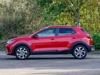 Used Kia Stonic 2024 for sale - 77467360: Photo