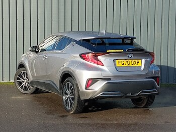 Used Toyota C-HR 2020 for sale - 77209924: Photo