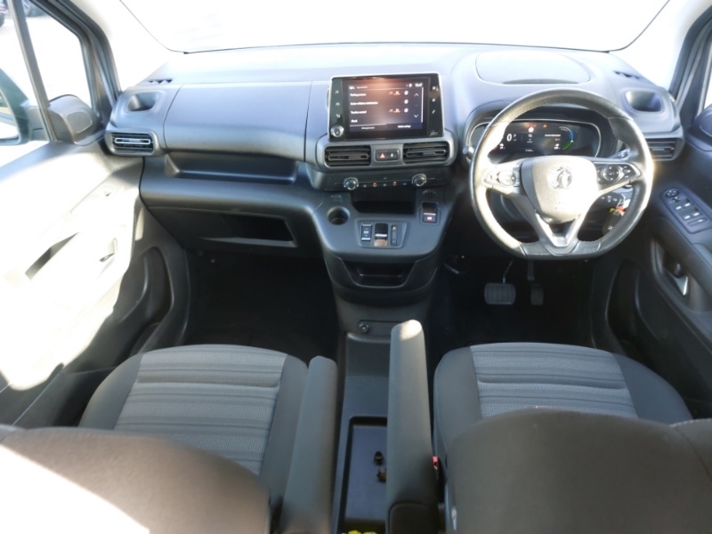 Used Vauxhall Combo Life 2022 for sale - 77736942: Photo 2