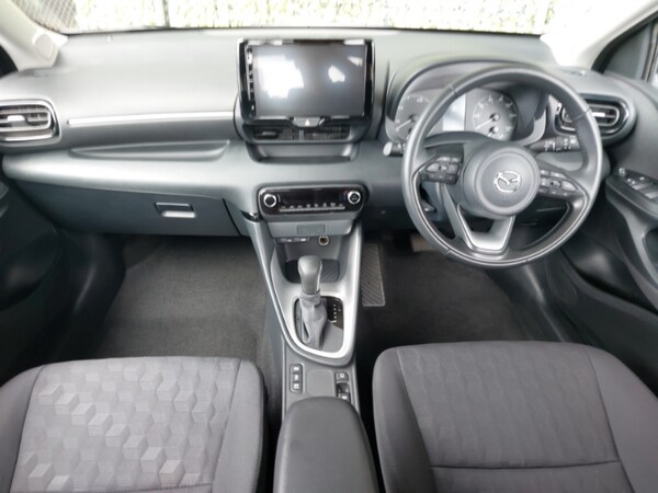 Used Mazda Mazda2 HYBRID 2024 for sale - 76258909: Photo 2