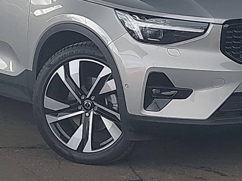Used Volvo XC40 2024 for sale - 76354089: Photo 9