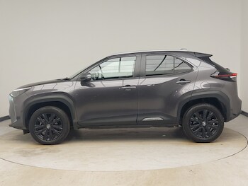 Used Toyota Yaris Cross 2022 for sale - 77025105: Photo