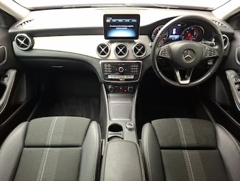 Used Mercedes-Benz GLA 2020 for sale - 77010872: Photo