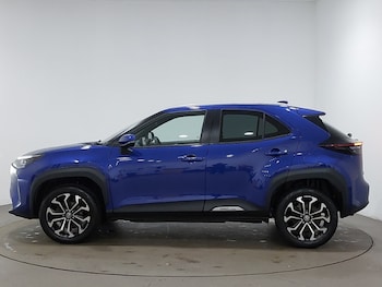 Used Toyota Yaris Cross 2022 for sale - 77467796: Photo