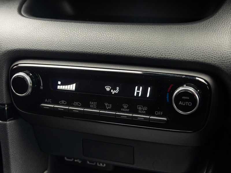 Used Mazda Mazda2 HYBRID 2024 for sale - 77100263: Photo 11