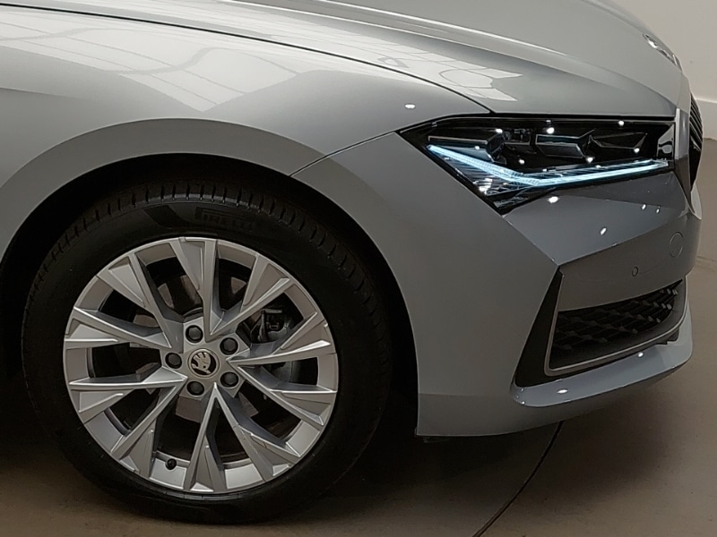 Used Skoda Superb 2024 for sale - 76347467: Photo 9