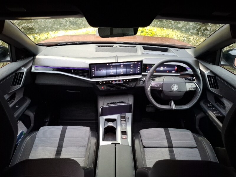 Used Vauxhall Grandland 2025 for sale - 77544773: Photo 2