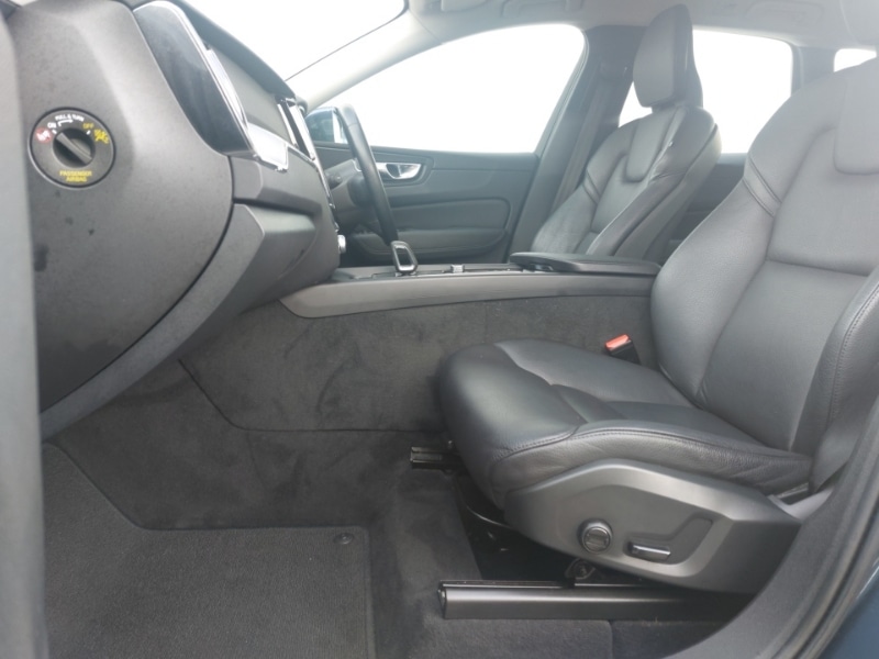 Used Volvo XC60 2021 for sale - 76778598: Photo 5