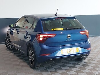 Used Volkswagen Polo 2022 for sale - 76560704: Photo