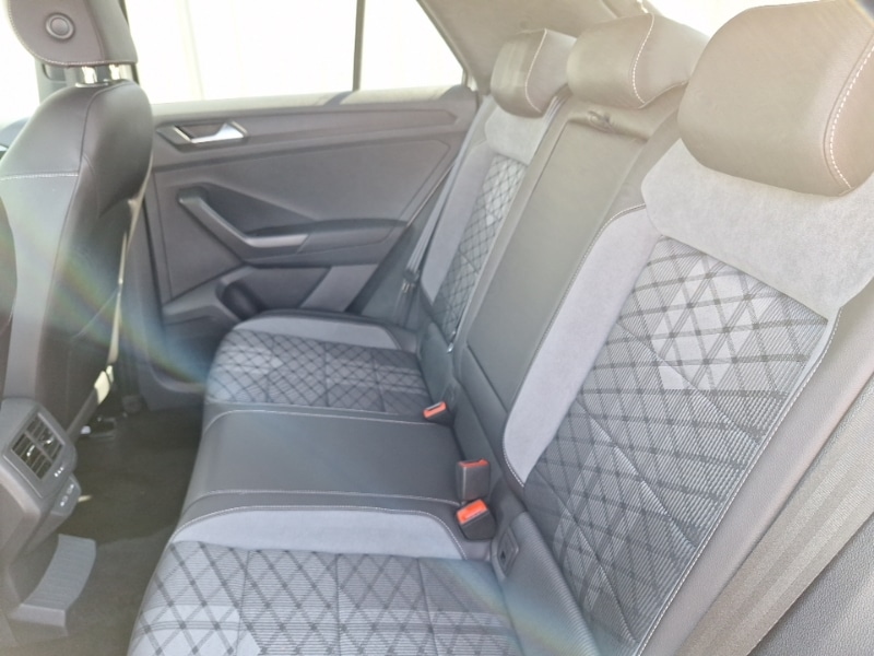 Used Volkswagen T-Roc 2024 for sale - 76506396: Photo 6