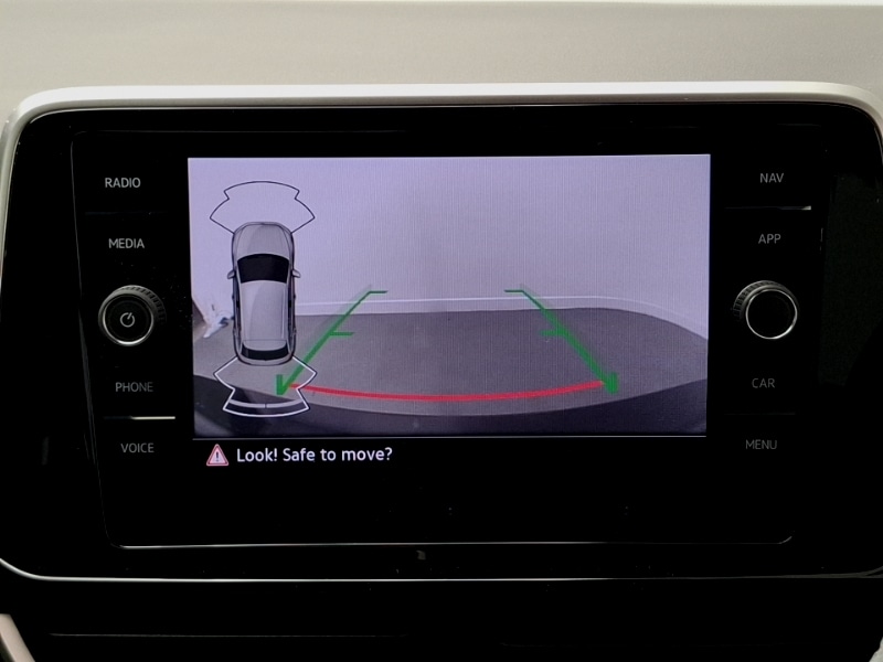 Used Volkswagen T-Roc 2022 for sale - 76799779: Photo 11