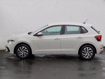 Used Volkswagen Polo 2023 for sale - 76975216: Photo