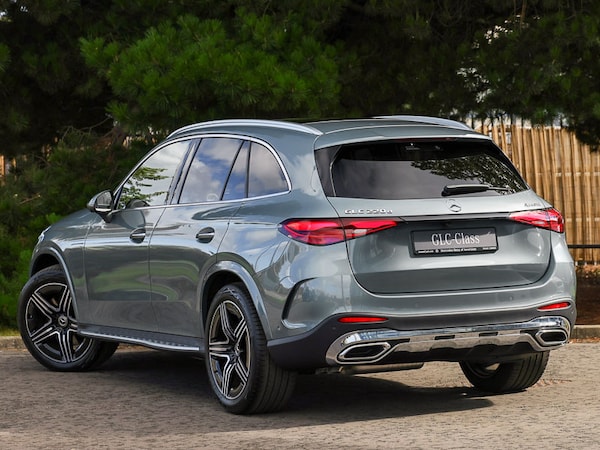 Used Mercedes-Benz GLC 2023 for sale - 76317568: Photo 3