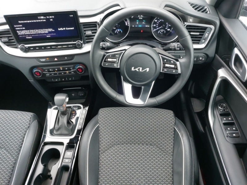 Used Kia XCeed 2023 for sale - 76365948: Photo 7