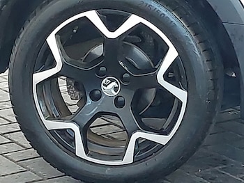 Used Vauxhall Crossland 2021 for sale - 76861064: Photo