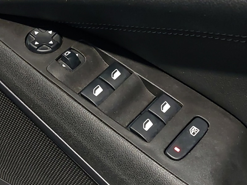 Used Vauxhall Crossland 2021 for sale - 76861064: Photo 9