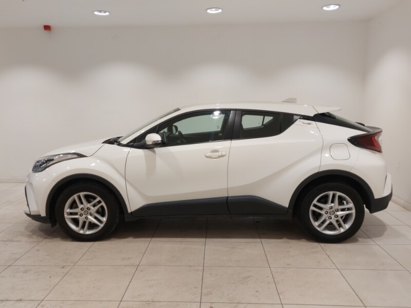 Used Toyota C-HR 2023 for sale - 77948678: Photo 4