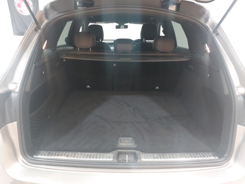 Used Mercedes-Benz GLC 2020 for sale - 77454390: Photo 8