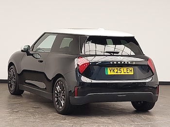 Used MINI Cooper 2025 for sale - 77214723: Photo