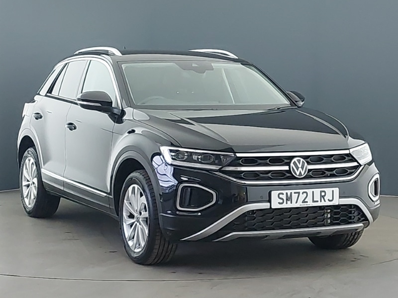 Used Volkswagen T-Roc 2023 for sale - 77977436: Photo 1