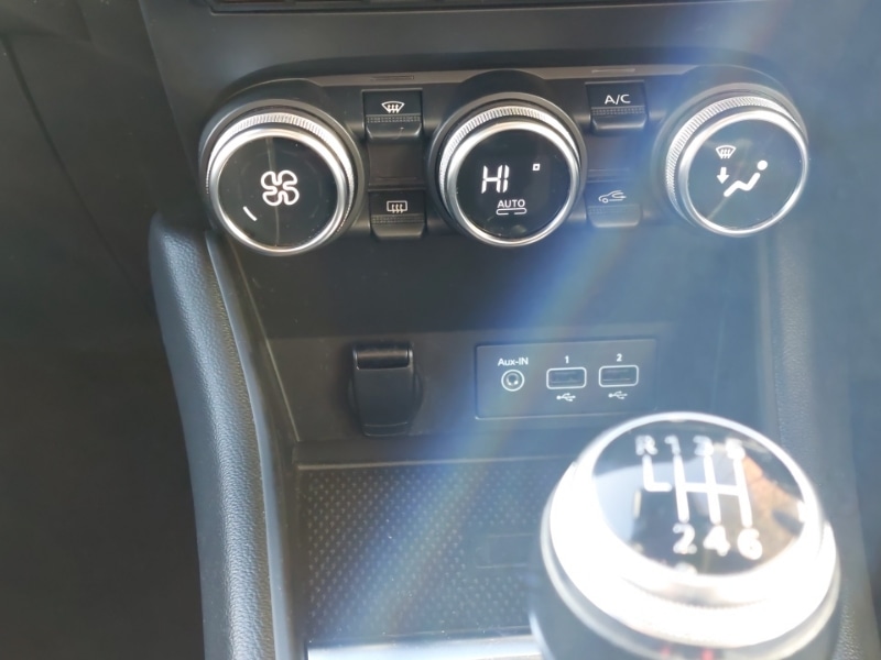 Used Renault Captur 2020 for sale - 76902070: Photo 11