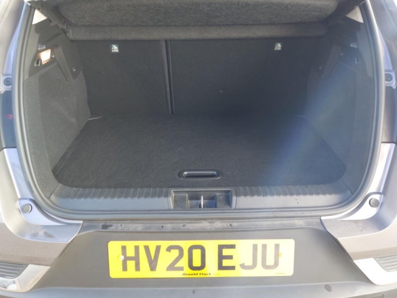 Used Renault Captur 2020 for sale - 76902070: Photo 8