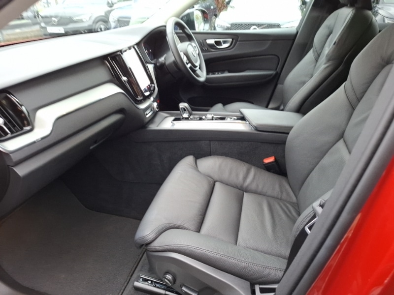 Used Volvo XC60 2025 for sale - 77035473: Photo 5