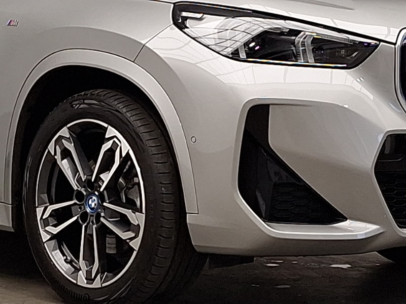 Used BMW iX1 2023 for sale - 76838465: Photo 9